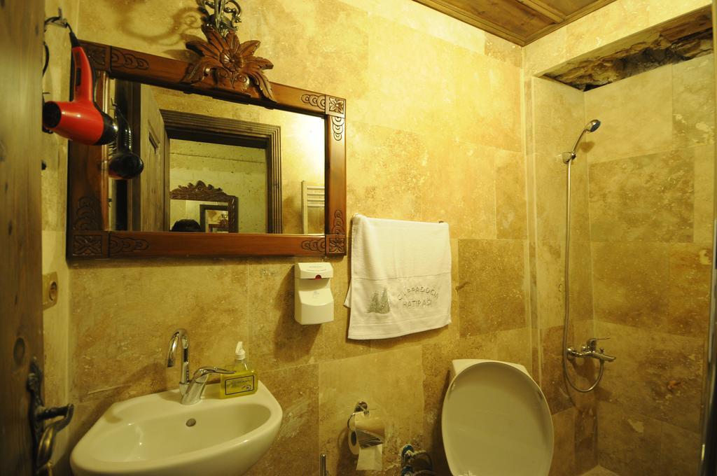 Kardesler Cave Hotel 어굽 객실 사진